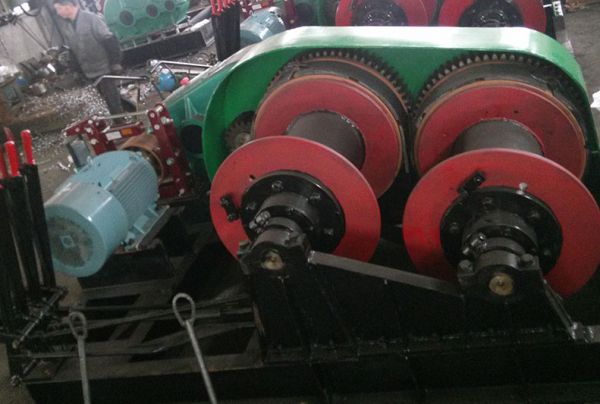 卷揚(yáng)機(jī)